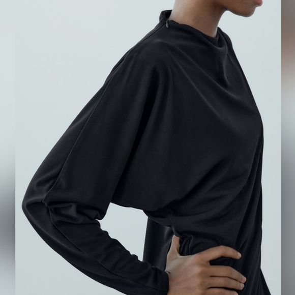 Zara Asymmetric Elegant Black Knit Midi Dress - Picture 6 of 13